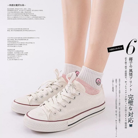 Bundle 6 pairs socks( 1 free donut socks) - Picture 6 of 8